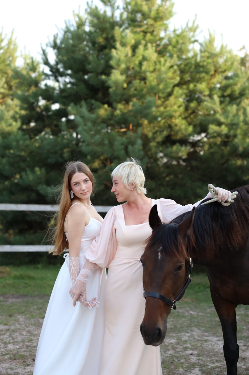 Анна Путіліна: Жінка, яка перетворює мрії на сукні