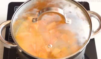 Приготовление крем-супа из тыквы со сливками: шаг 9