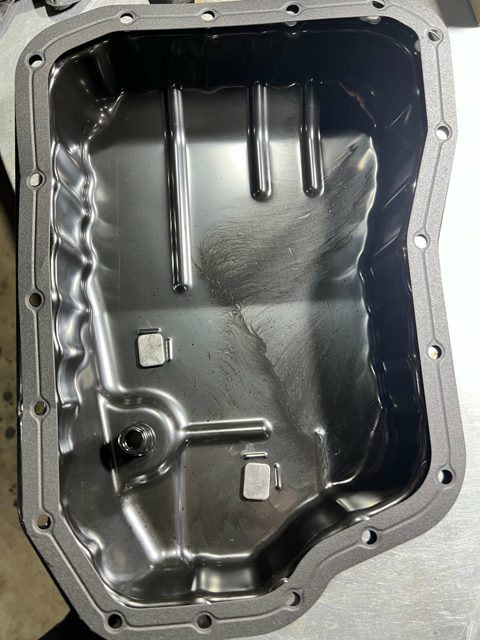 Установка поддона Чистый поддон АКПП