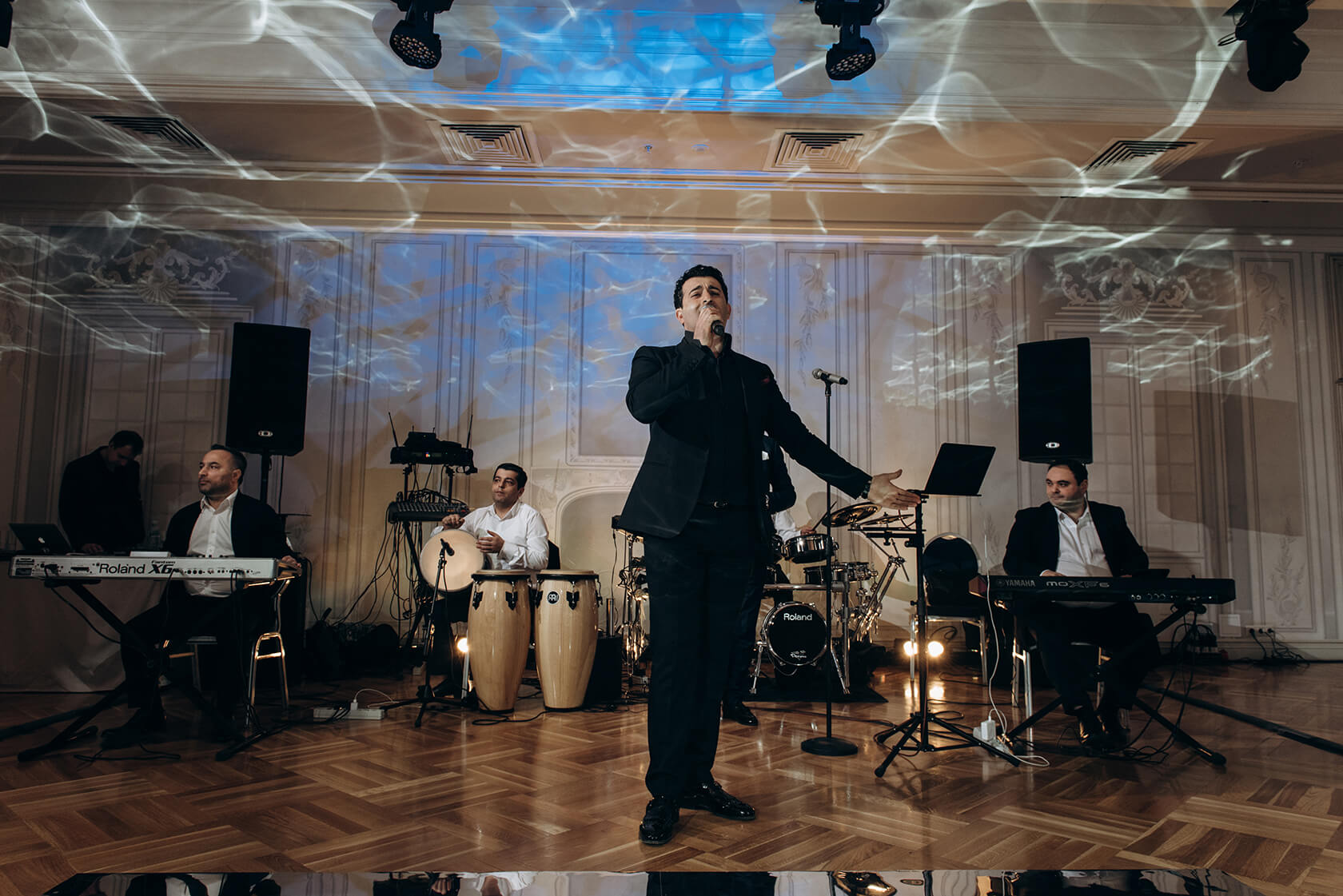 Стильная свадьба в банкетном комплексе SHELK