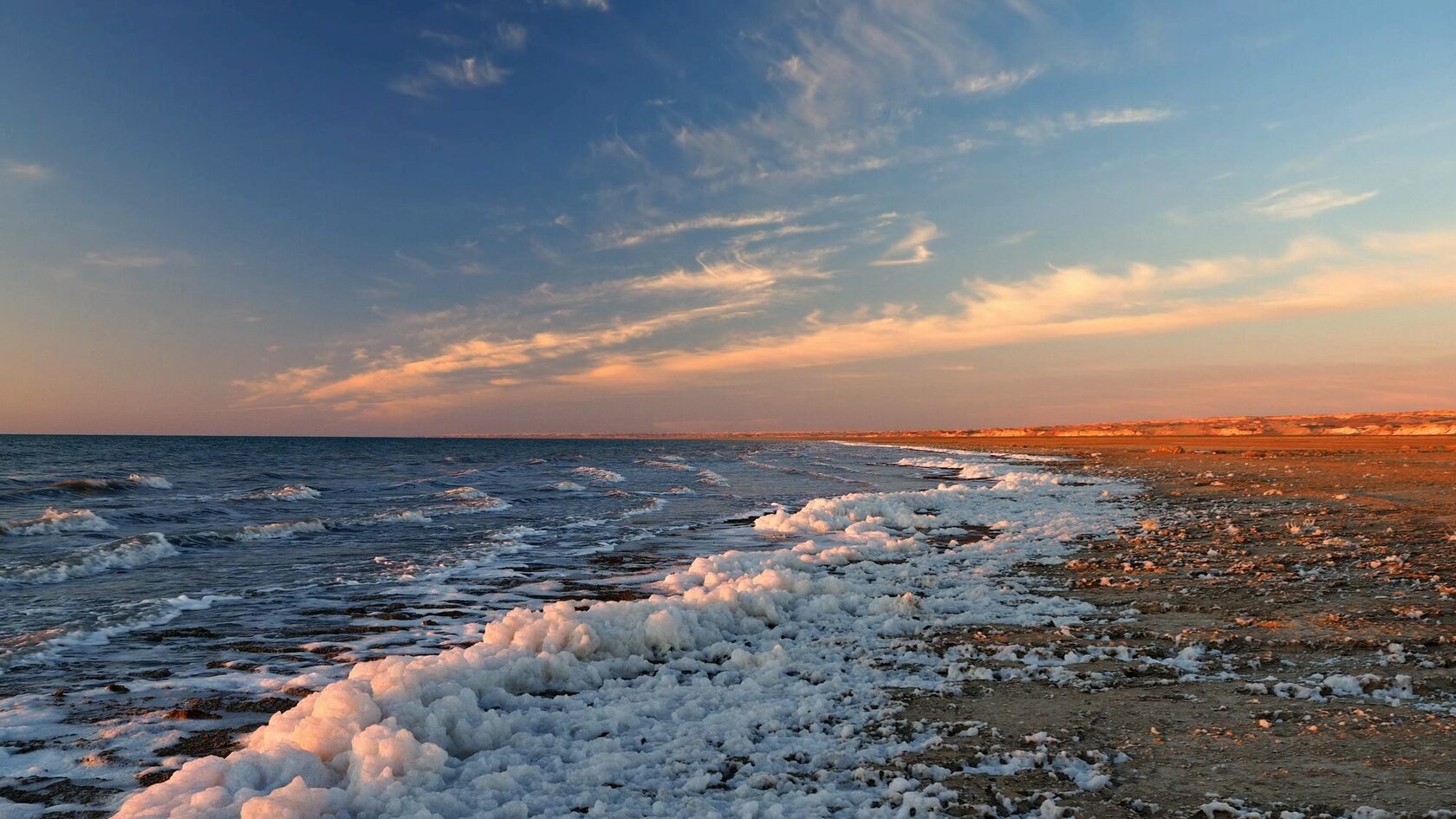 узбекистане есть море