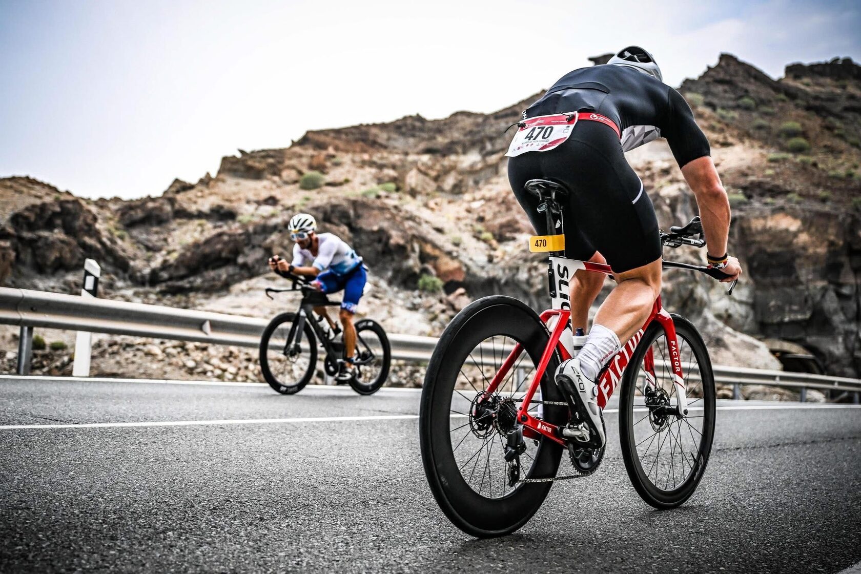 Nicholas Montemaggi impegnato nella frazione bike del Challenge Mogán Gran Canaria.