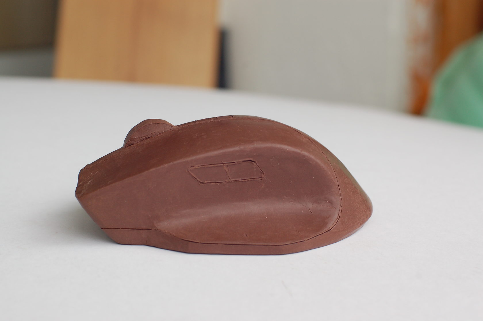 Обычно производители меняют дизайн продукта по одной из этих двух причин