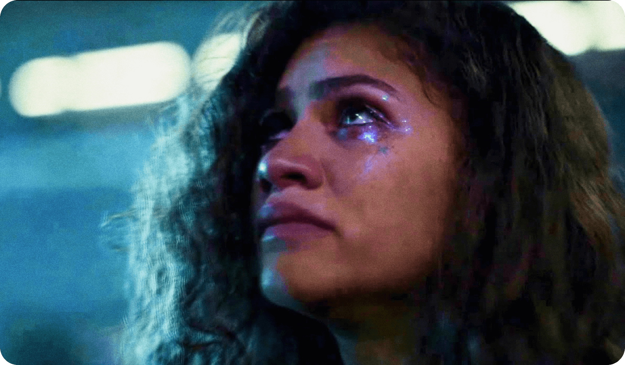 Эйфория, Зендея, Ру