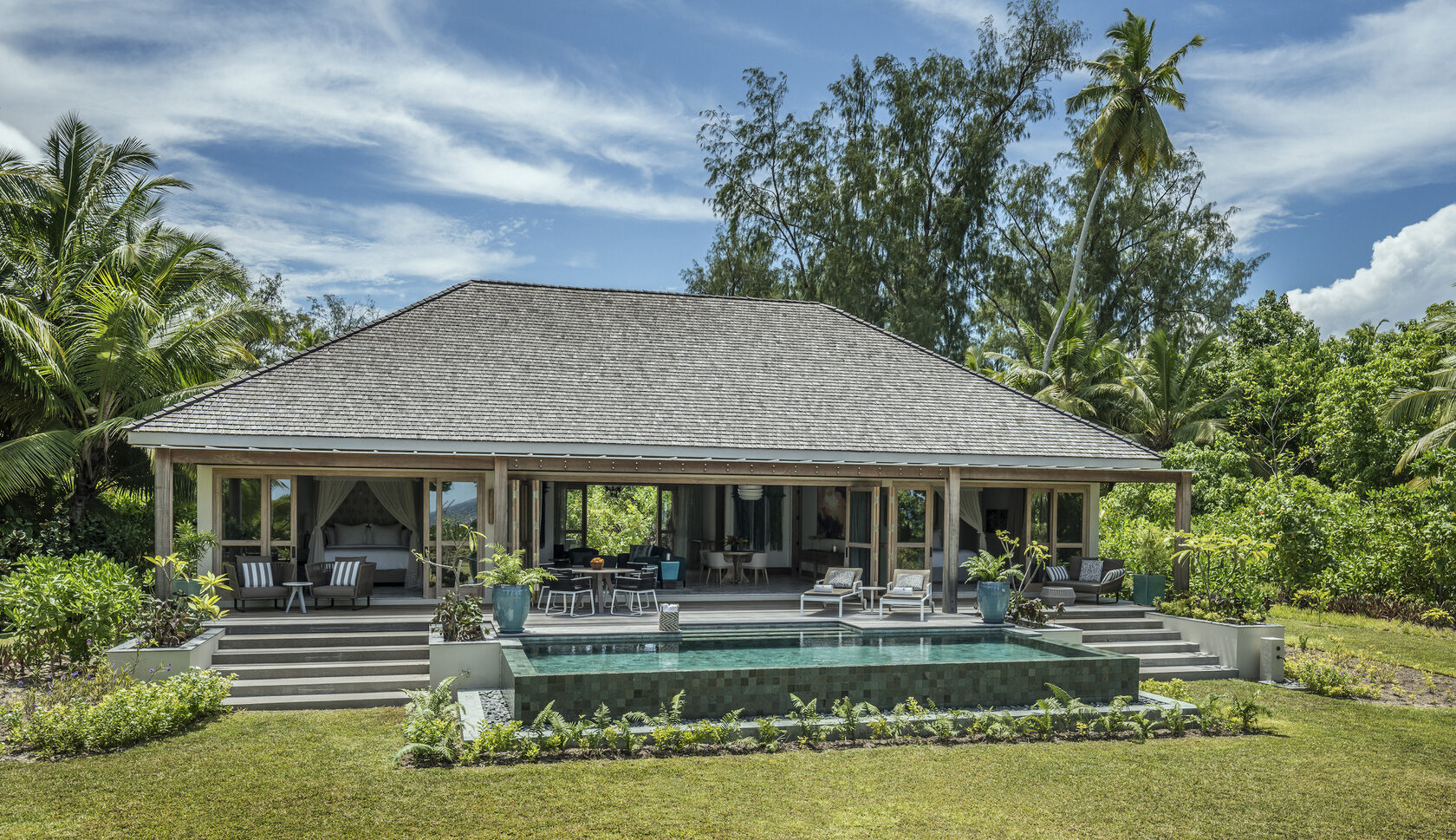 Президентская вилла с двумя спальнями в Four Seasons Resort Seychelles at Desroches Island