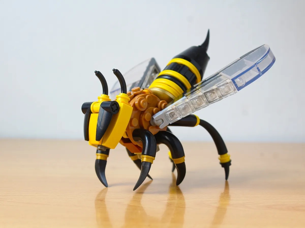 LEGO® Insects - Včela medonosná