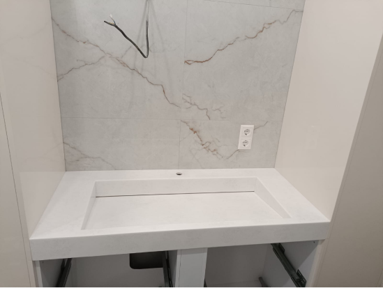 Щелевая мойка, Особенности изделий из искусственного камня