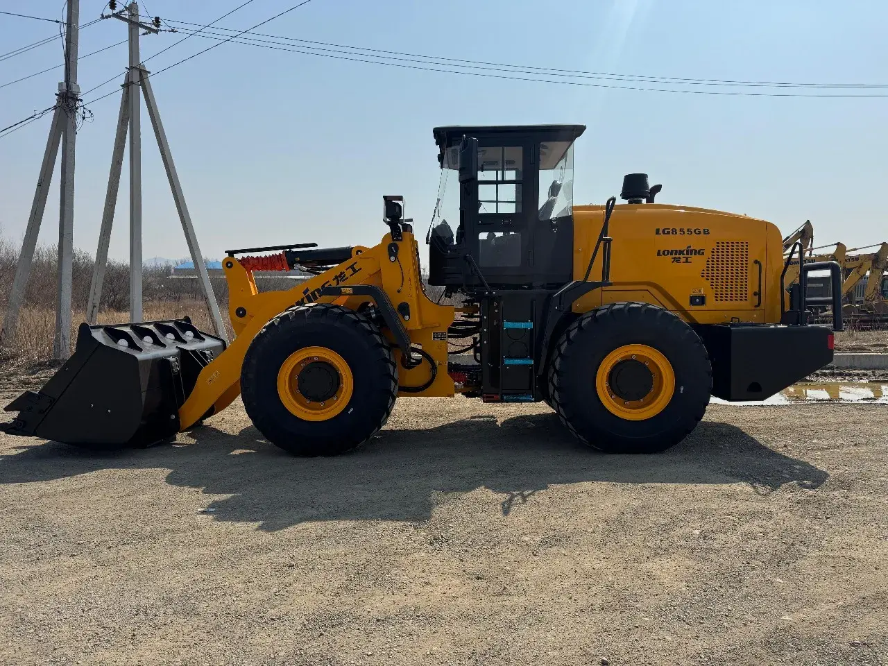 Фронтальный погрузчик LONKING LG 855GB