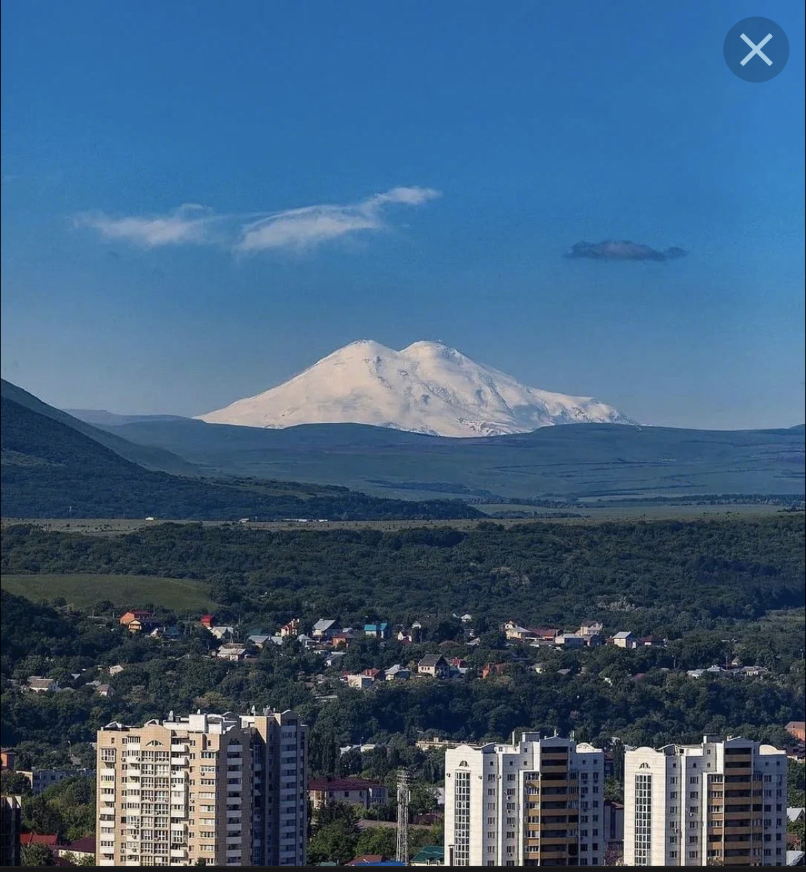 Пятигорск эльбрус. Кисловодск горы Эльбрус. Ессентуки гора Машук. Пятигорск вид на Эльбрус с горы Машук.