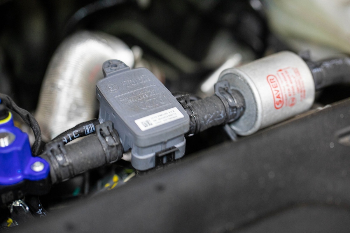 Датчик (аналоговый) используется в системах распределенного впрыска газа SAVER, позволяет контролировать температуру газа, разряжение впускного коллектора и давление газа.