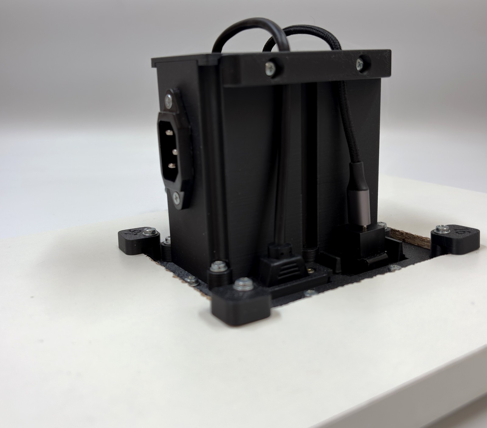 Причал 2 — вид снизу