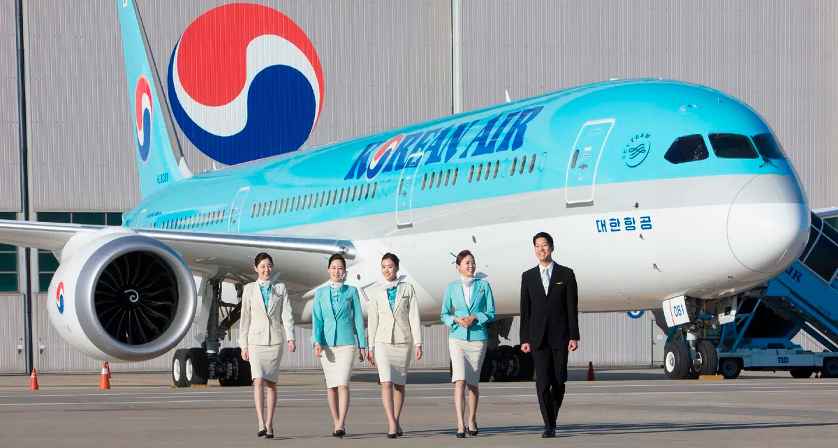 Самолет в пусан. Korean Air. Самолет Корея. Узбекистан-Корея на самолете. Самолёт в Корею с Москвы.