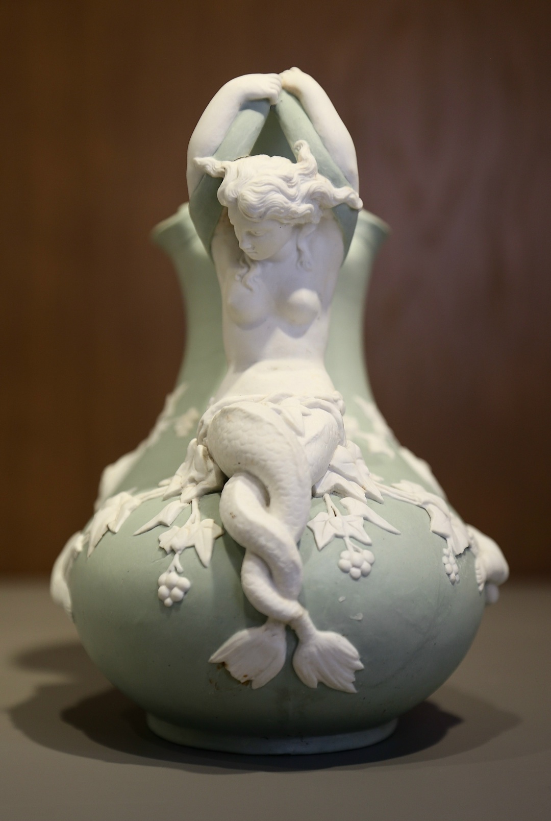 Загадка кувшина с русалкой, изображение №13