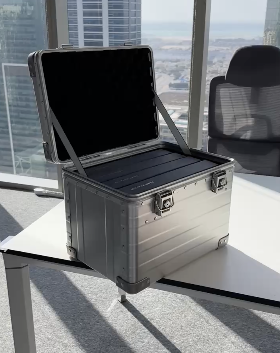 ffe2e768-4898-4ae7-b198-fb48b53893cd