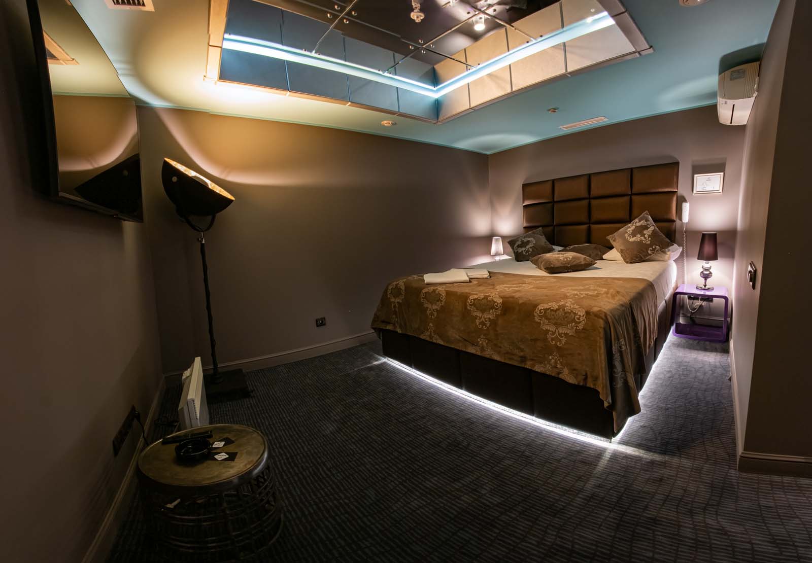 Номер Делюкс в отеле на час 11Rooms Красная Пресня, метро ...