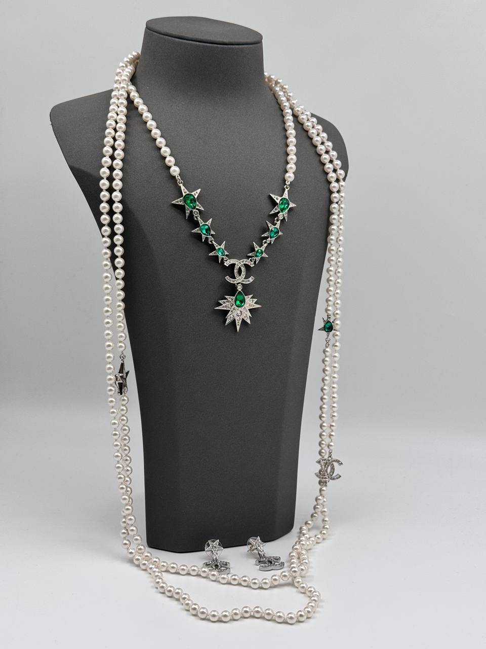 Жемчужные бусы Chanel
