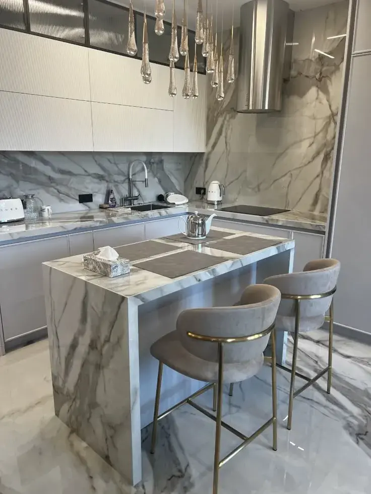 Кухня в современном стиле