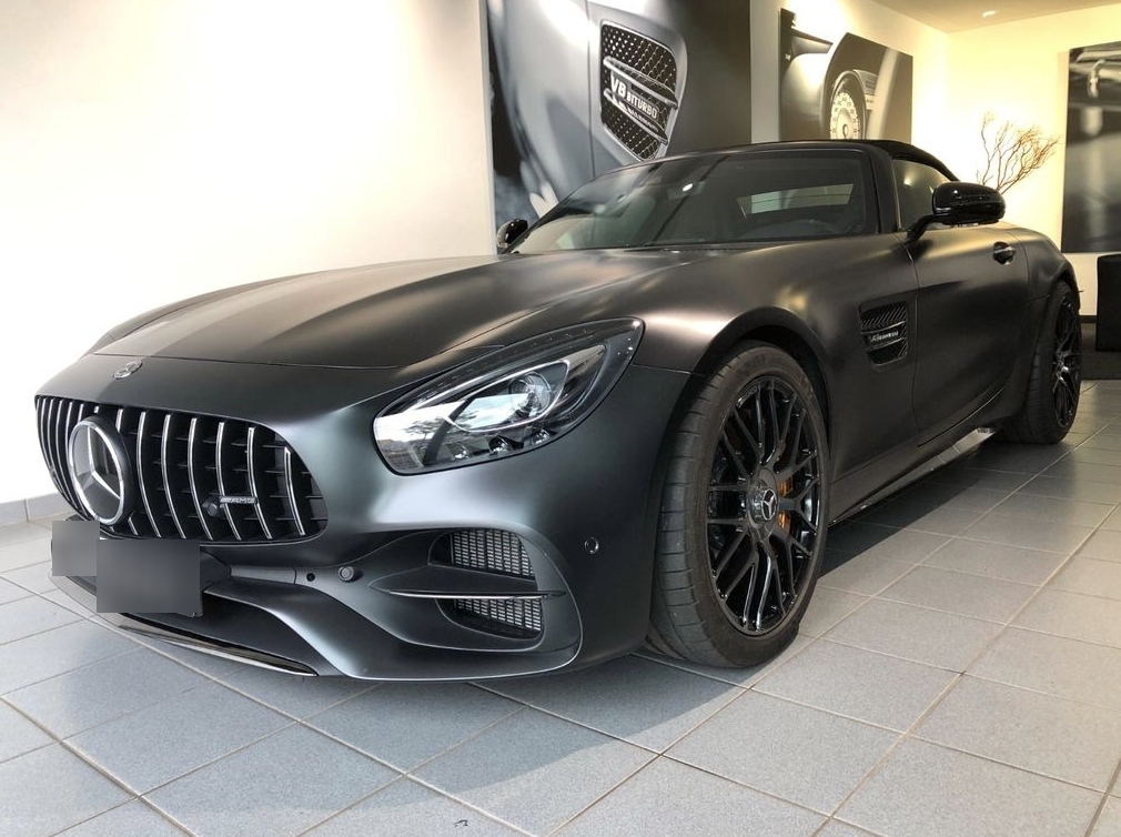 Mercedes AMG gt 63 s черный матовый