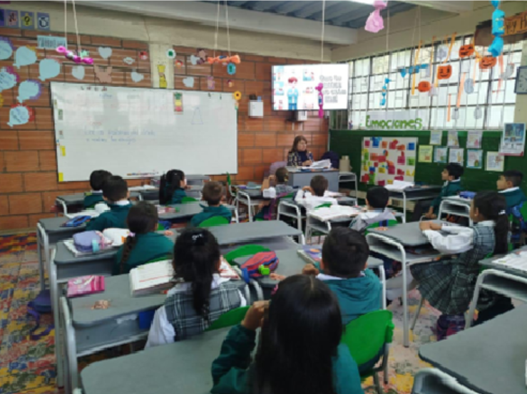 Estudiante de la UNAD impacta con su proyecto sobre prevención del abuso en colegio de Soacha