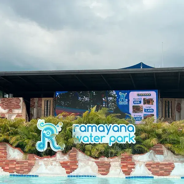 Вывеска ramayana water park и цены на кабанас