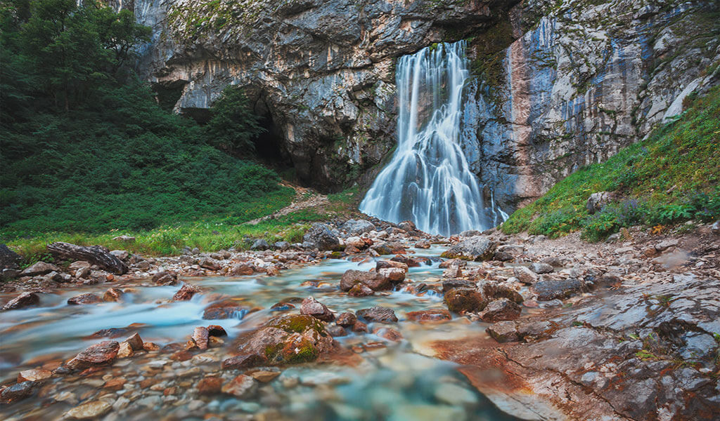 Экскурсия к Гегскому водопаду в Абхазии