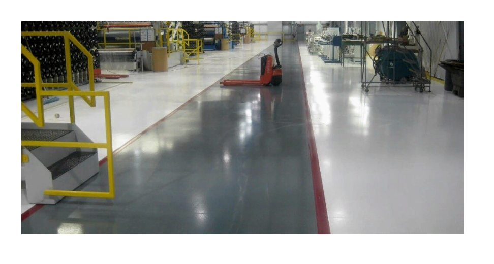 Укладка и заливка промышленного бетонного пола с топпингом на ...