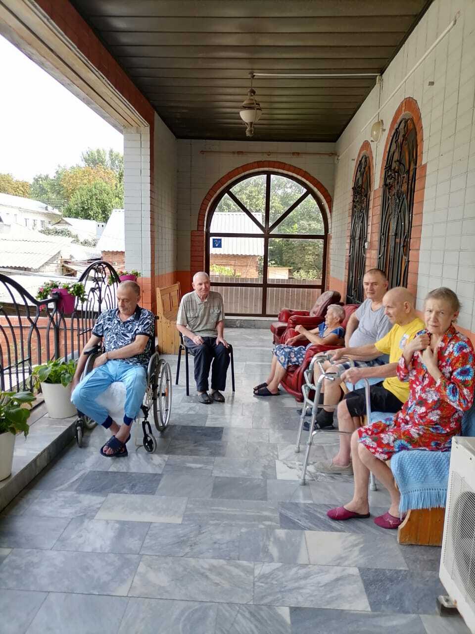 фото в доме престарелых