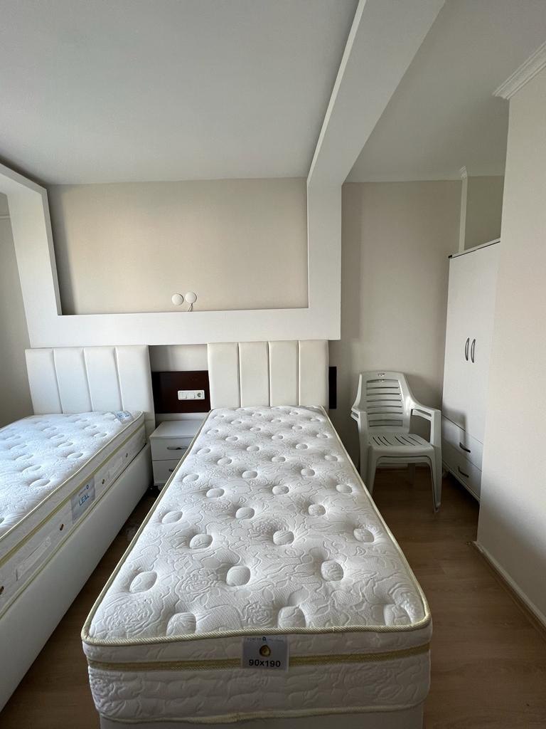 хоумстейджинг фото до спальня. Ирина Безумова, выпускница из Турции Академия Глории Крюнер