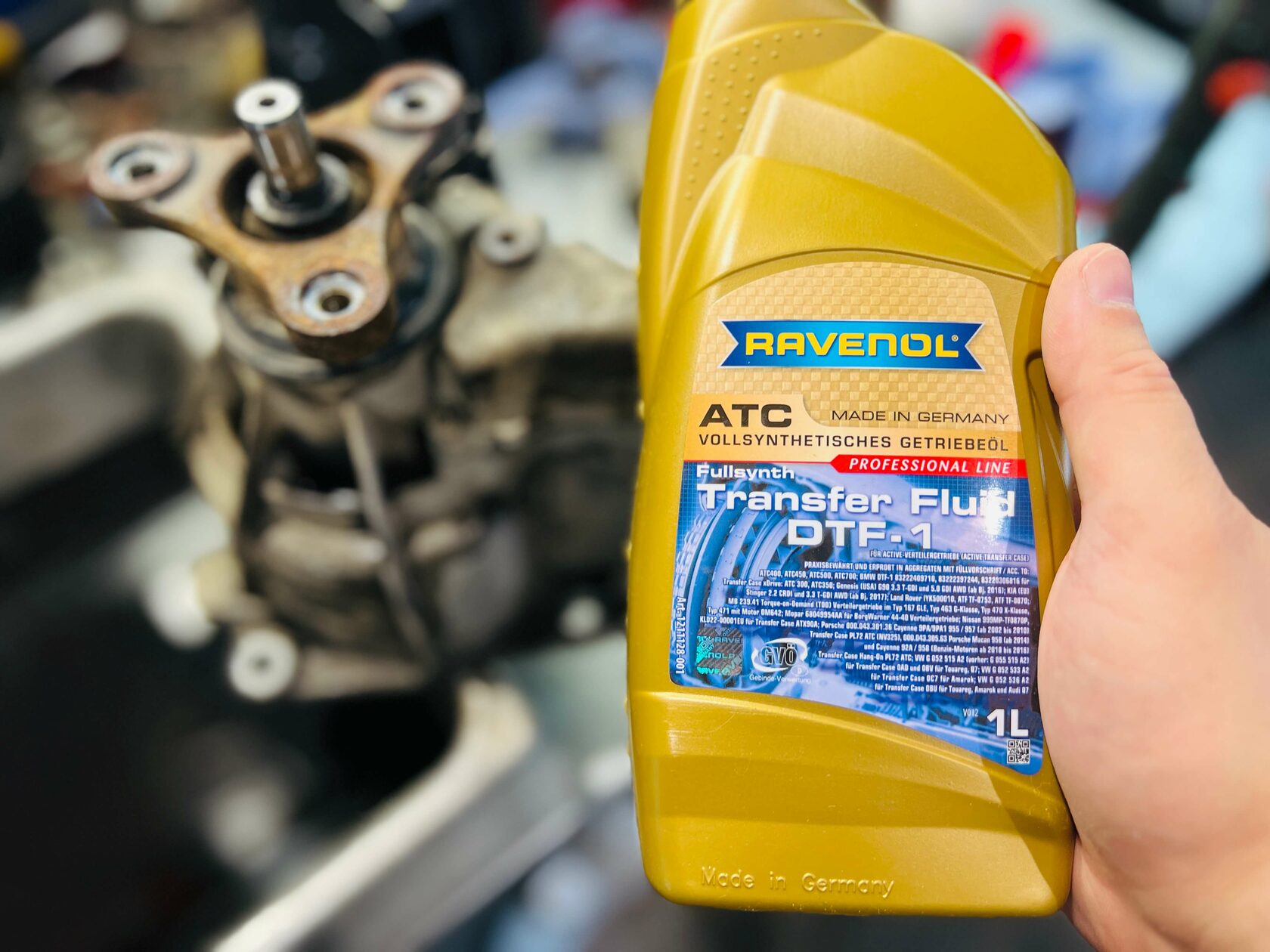 Масло Ravenol DTF-1 для муфты