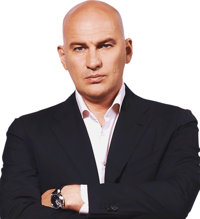 лысый бизнесмен. лысый предприниматель миллиардер. радислав гандапас фото. полный лысый бизнесмен. спикер гандапас.