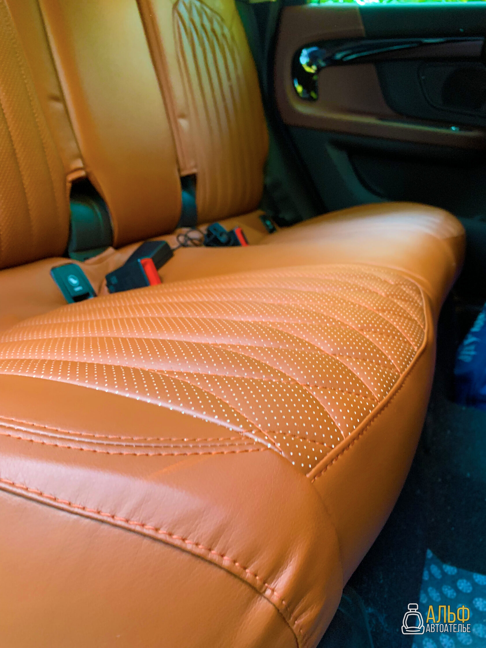 Автоателье \"Альф\". Перетяжка салона автомобиля в СПб: цены, отзывы ...