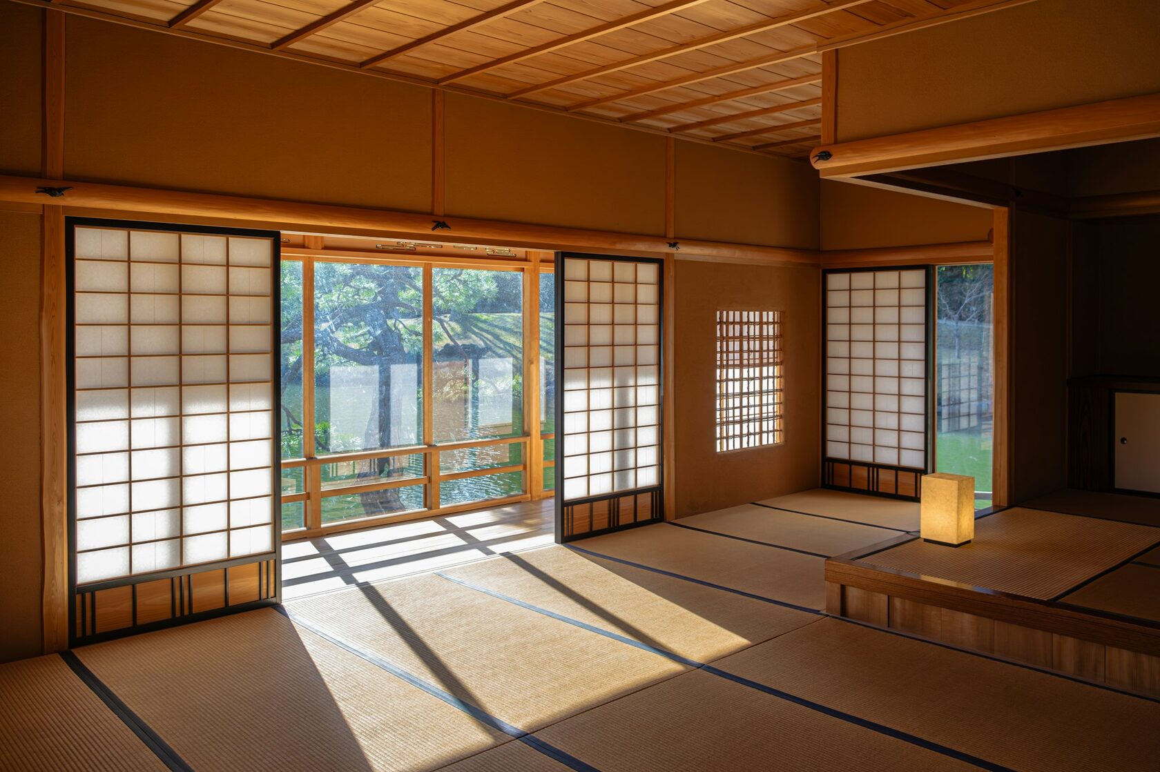 Minimalist japanese interior design