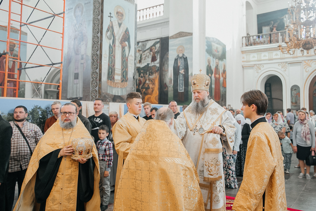 Служители Минусинского Спасского собора