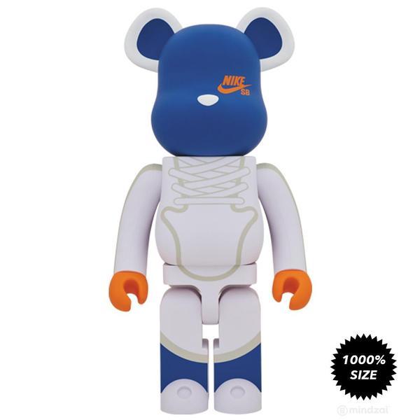 nike sb bearbrick 400