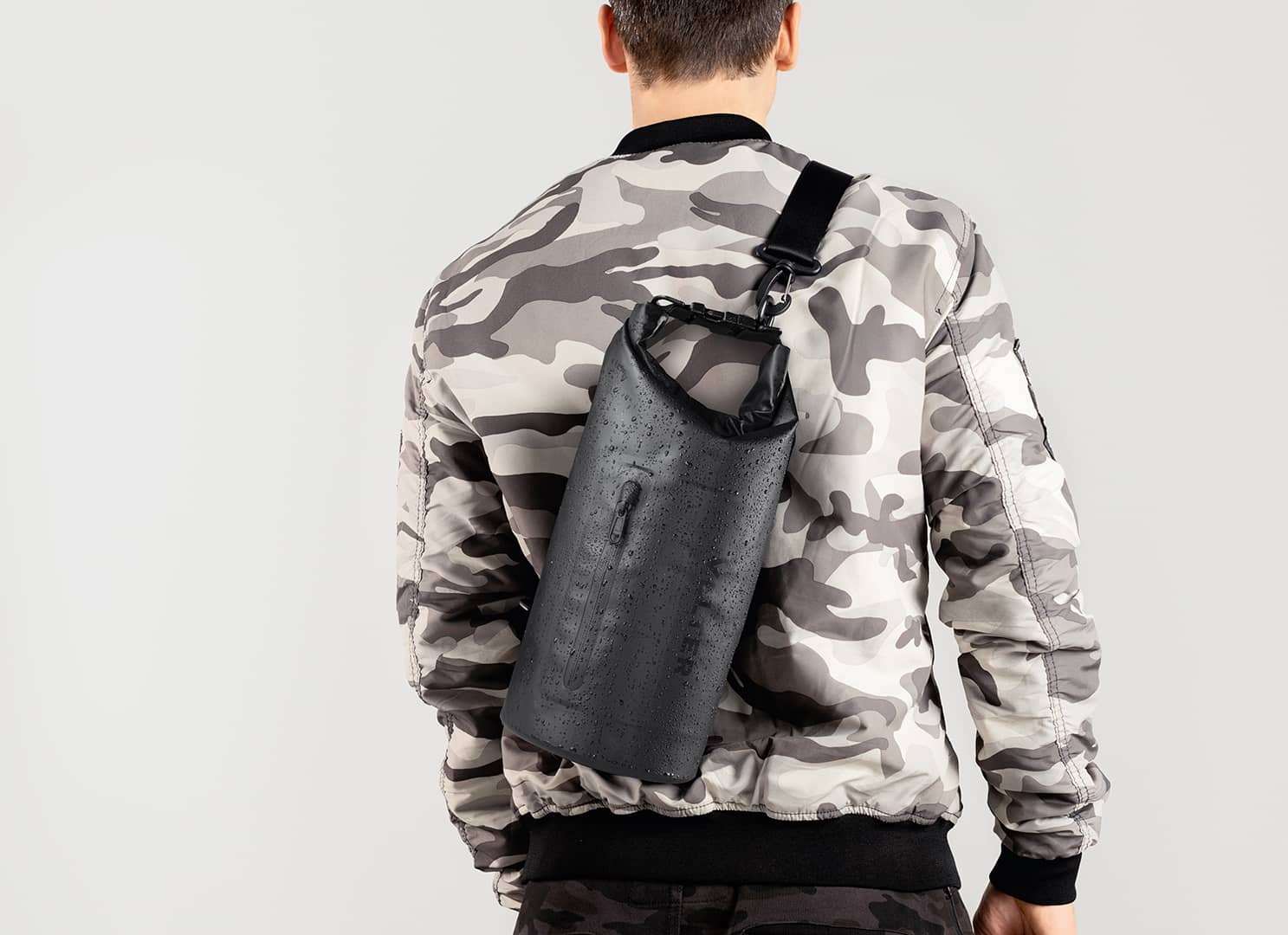 Рюкзак Фарадея — идеальное решение для безопасного ношения мобильных гаджетов в городе и путешествиях