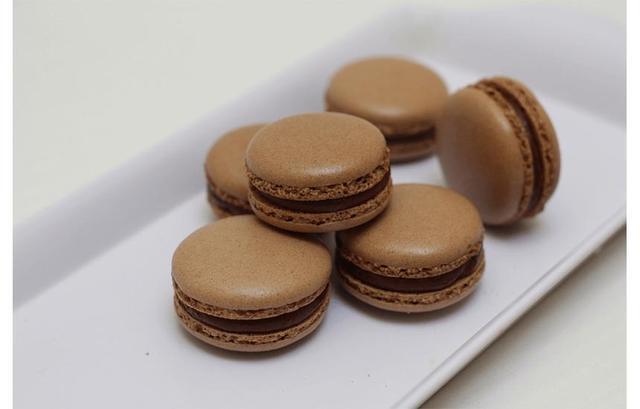Работа: Нина Ахметова, курс «Macarons 2.0»
