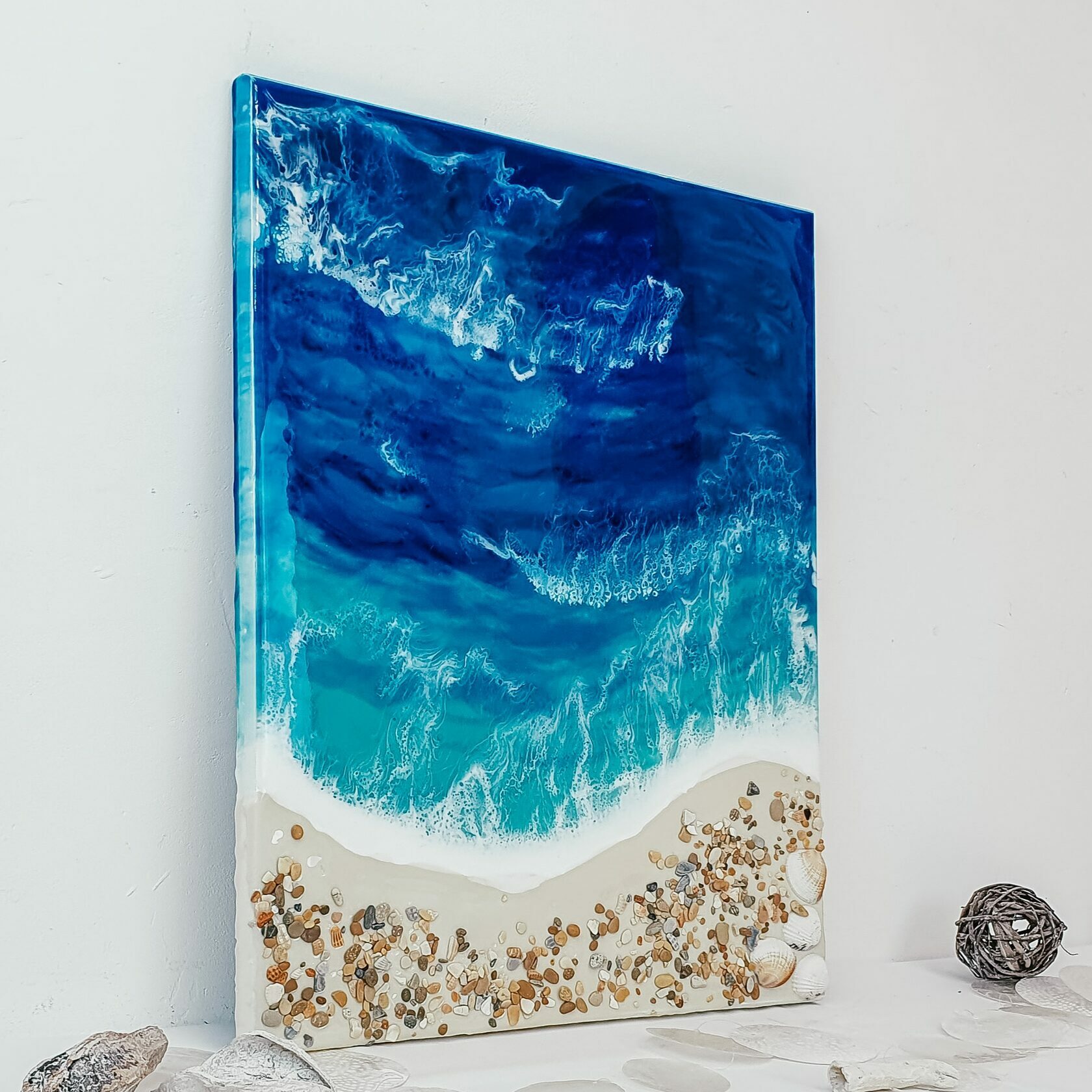 школа смолы. техника безопасности с эпоксидной смолой. школа смолы. абстрактная живопись эпоксидной смолой. эпоксидная смола работы.