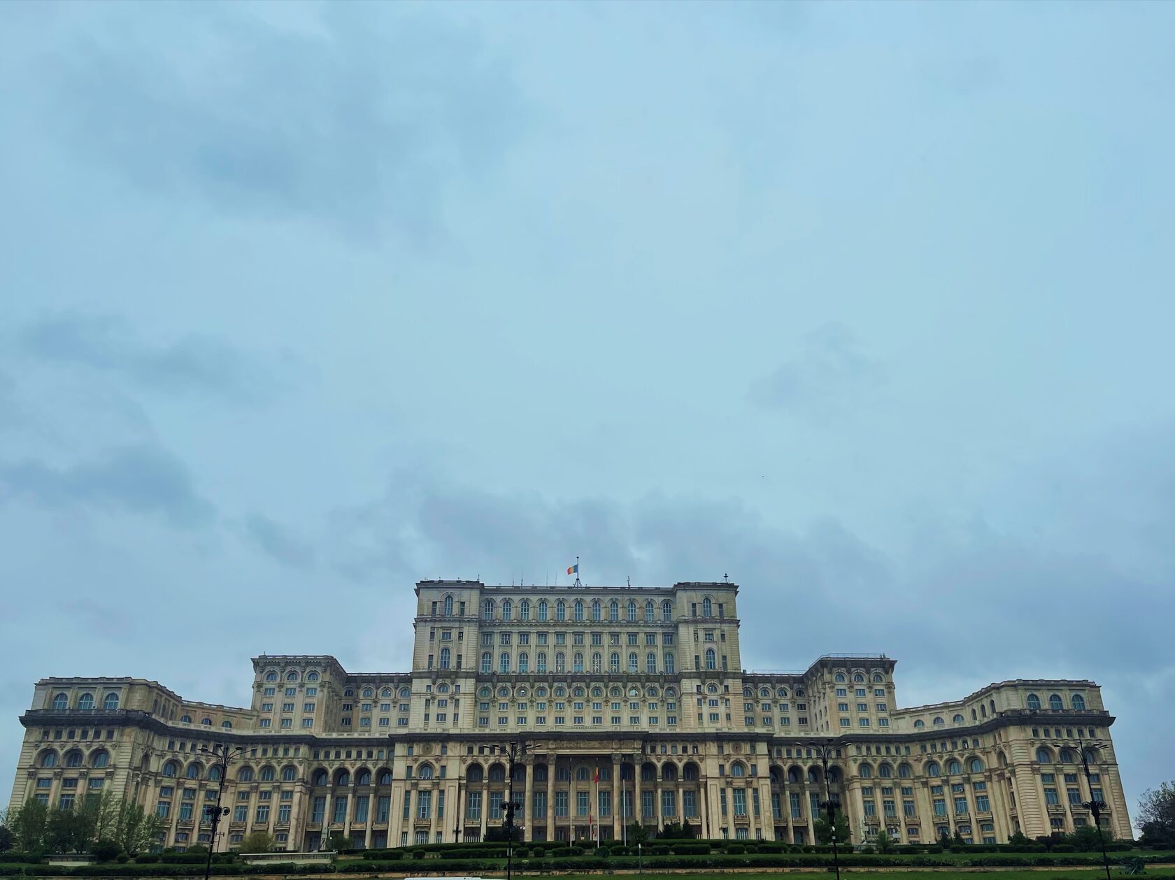 Сградата на Двореца на парламента в Румъния
