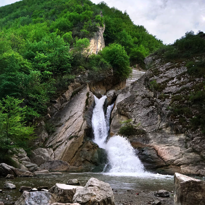 Хучни водопад фото