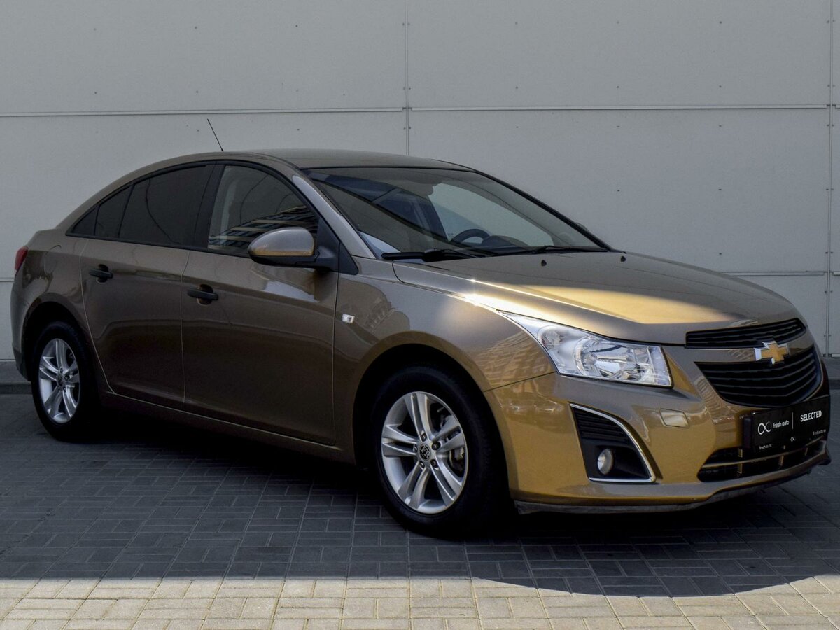 Chevrolet Cruze 2014 бежевый