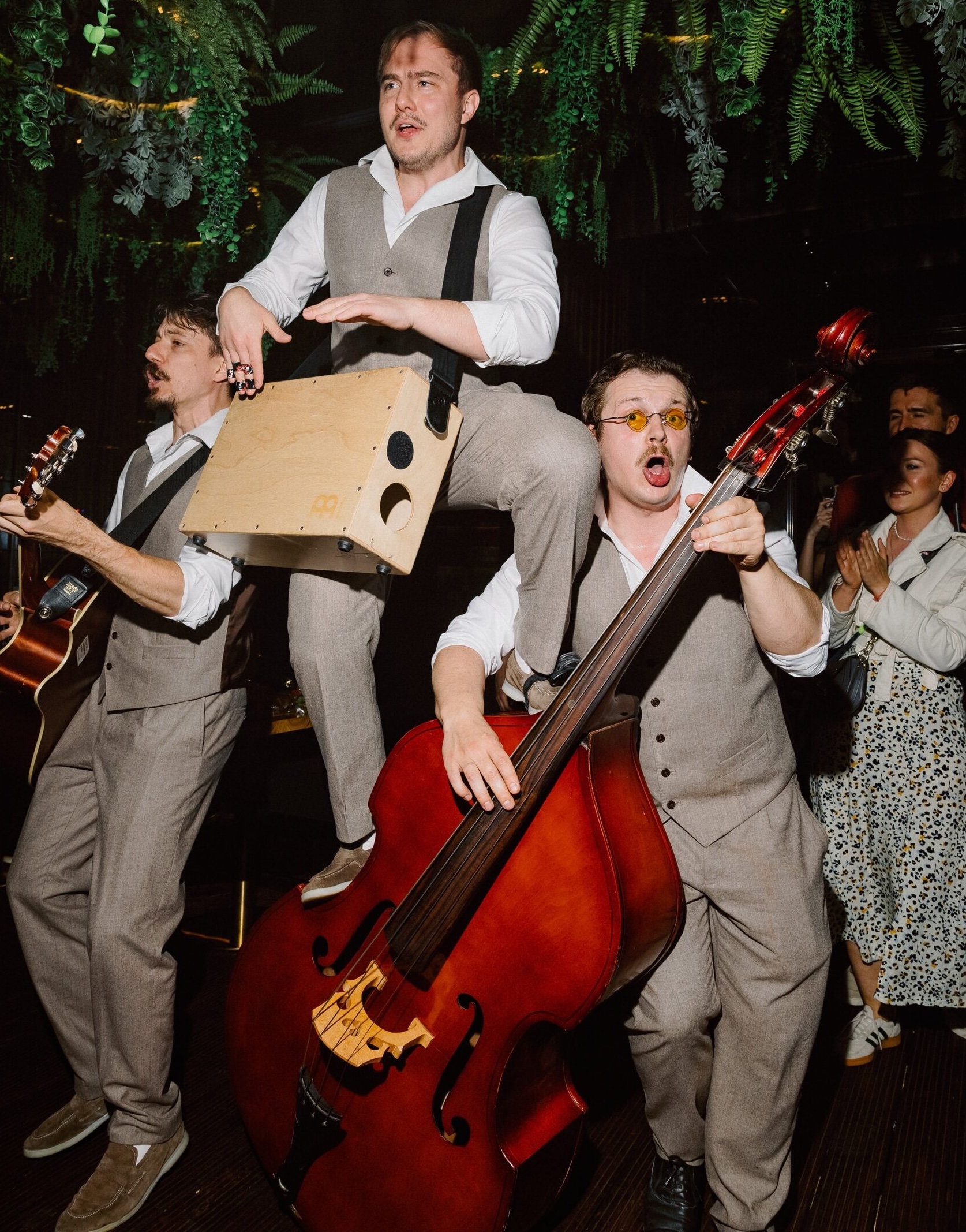 Contra Band