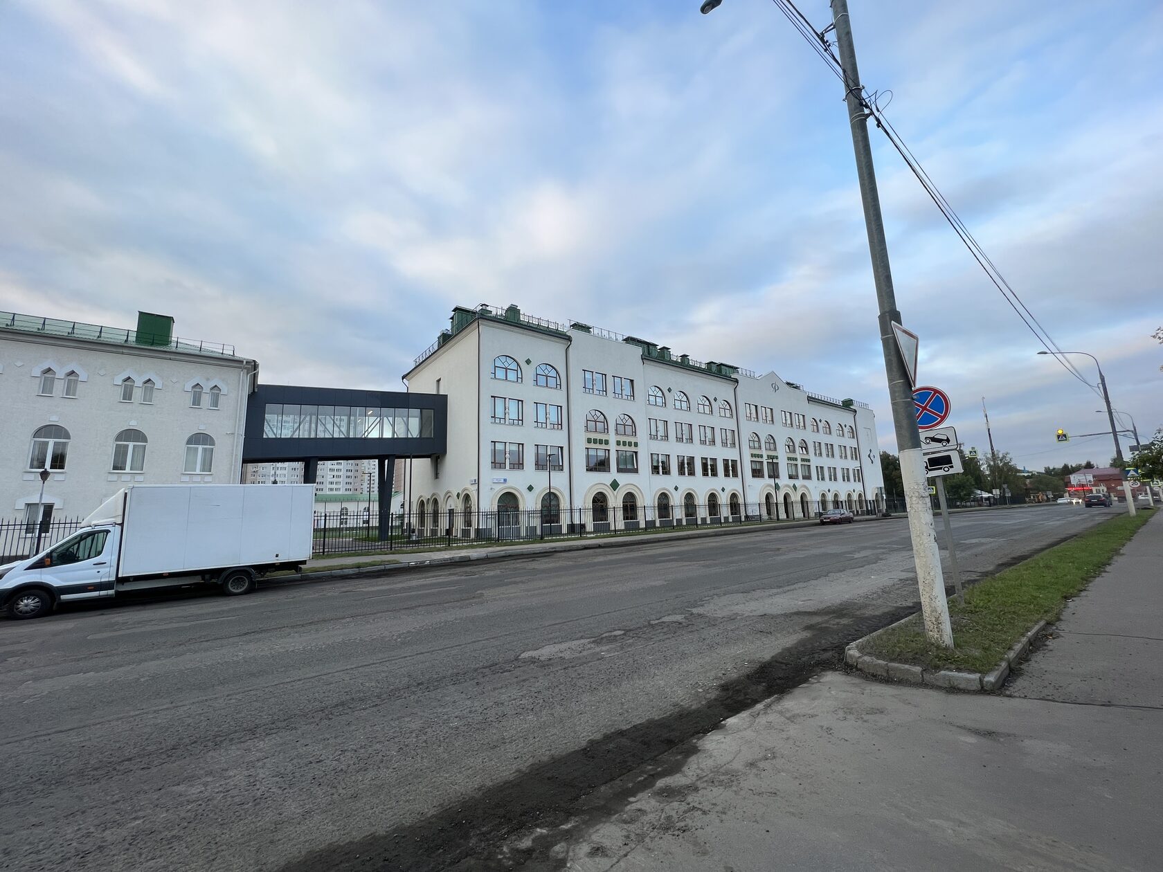 Огнезащита несущих металлических конструкций учебного корпуса на 425 ...