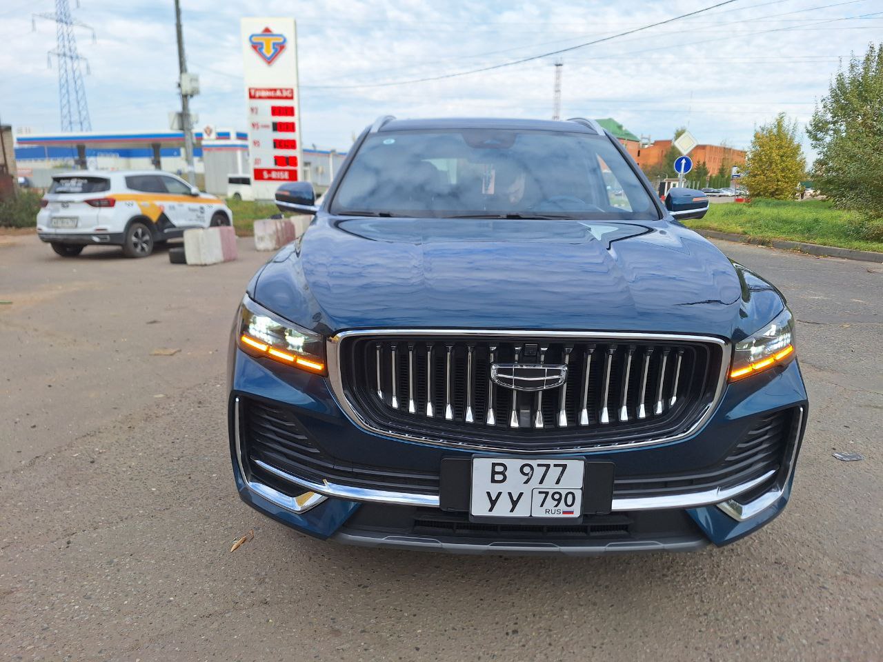 Geely Monjaro, 2023