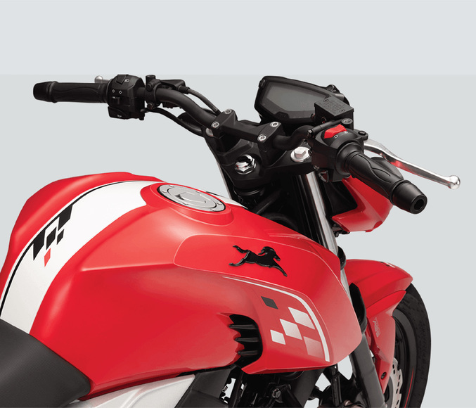 Tvs Apache Rtr 160 4v Stilnyj Moshnyj Effektnyj Tehnicheski Sovershennyj Inzhektornyj Vprysk Abs Cifrovaya Pribornaya Panel Garantiya Proizvoditelya