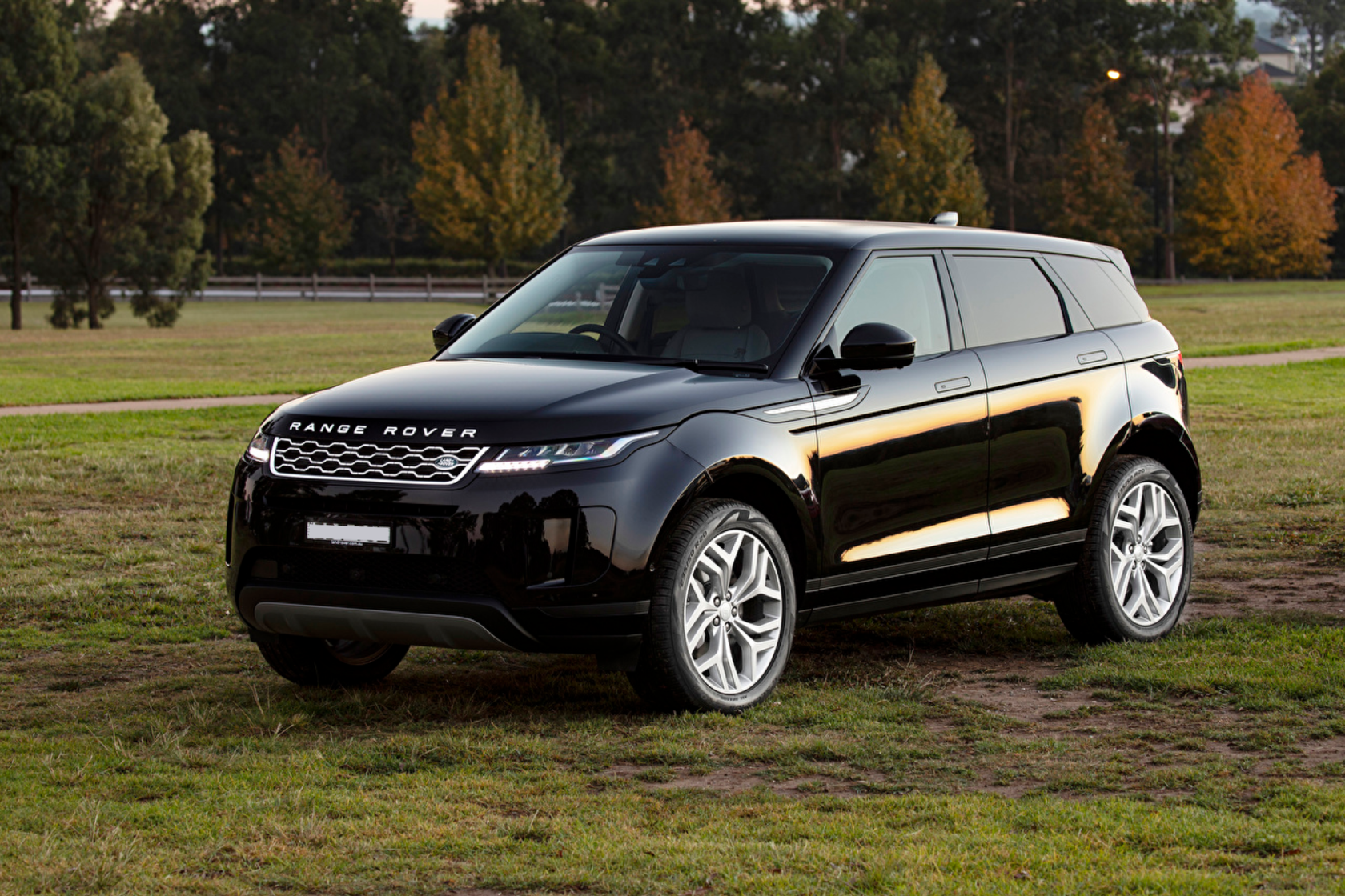 Ленд Ровер Эвок 2019. Land Rover range Rover Evoque 2020. Range Rover Evoque 2019. Ленд Ровер Рендж Ровер Эвок 2019.