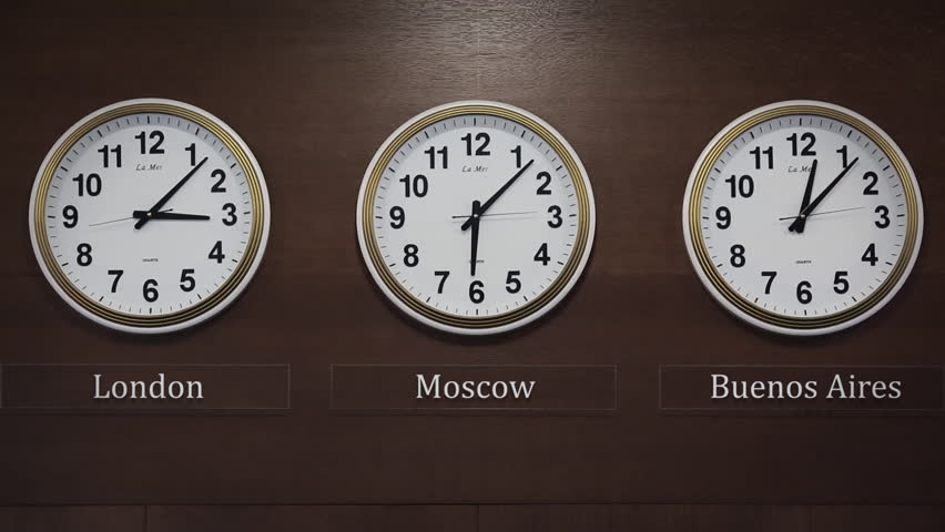 Разные часовые. Часы время суток. Different time. Ten different Clocks. Friends in different time Zones.