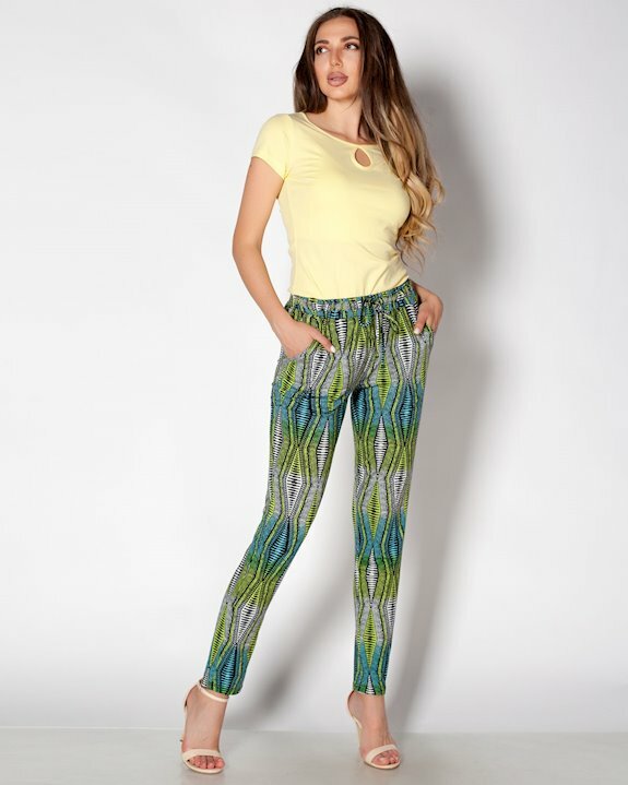 Спортно елегантни дамски панталони в стандартни и големи размери на ниски цени в Ефреа разпродажба