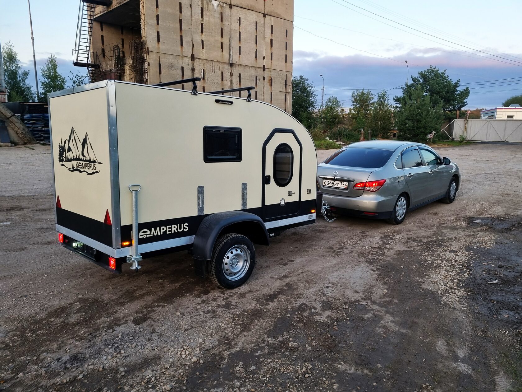 Путешествия с кемперус. Кемперус. Кемперус чир 2. Кемперус. Трейлер аренда.