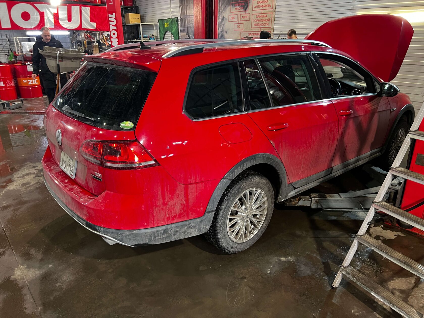 Проверка антифриза Volkswagen Golf Alltrack