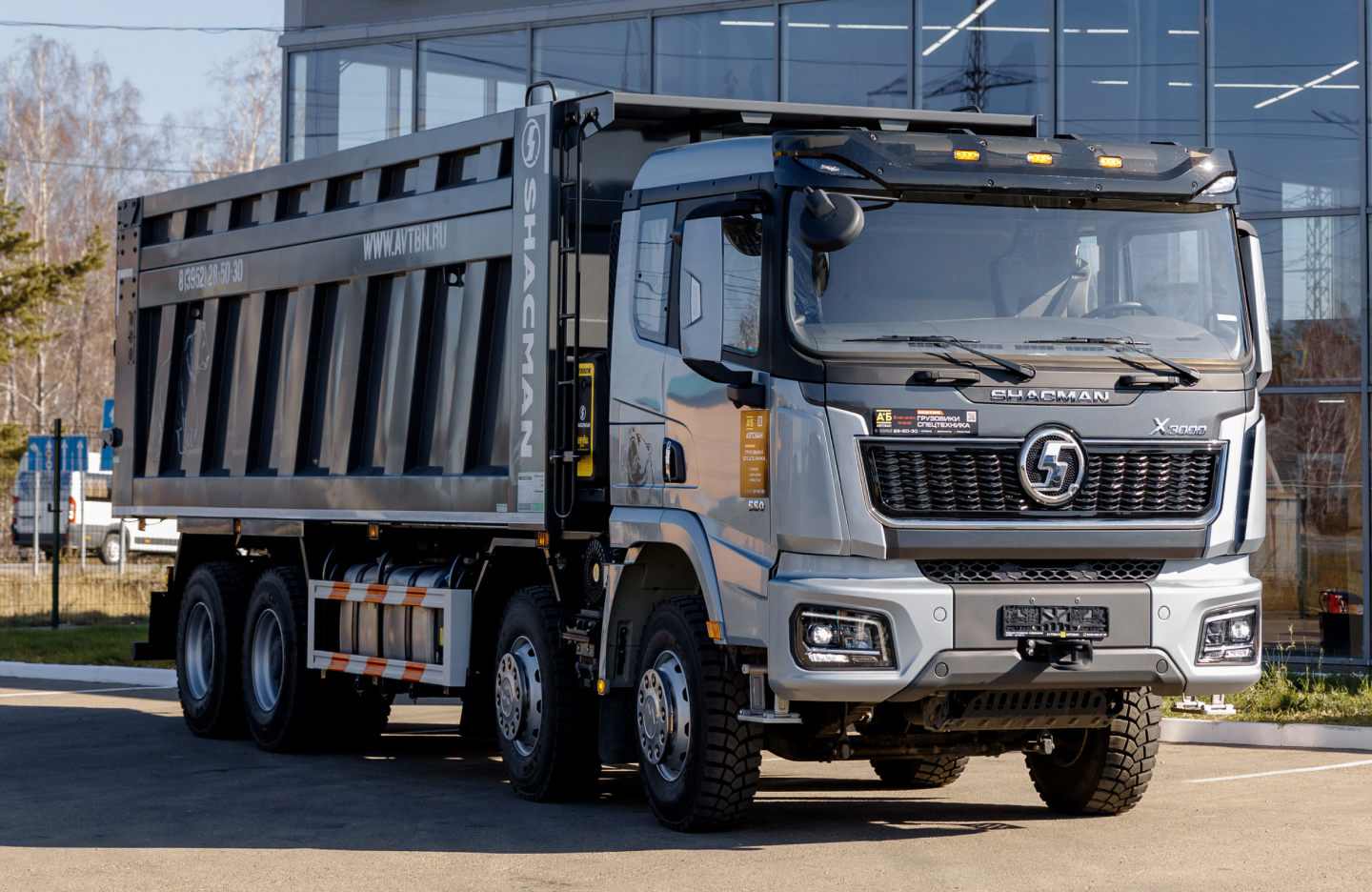 Самосвалы Shacman 8х4 X3000